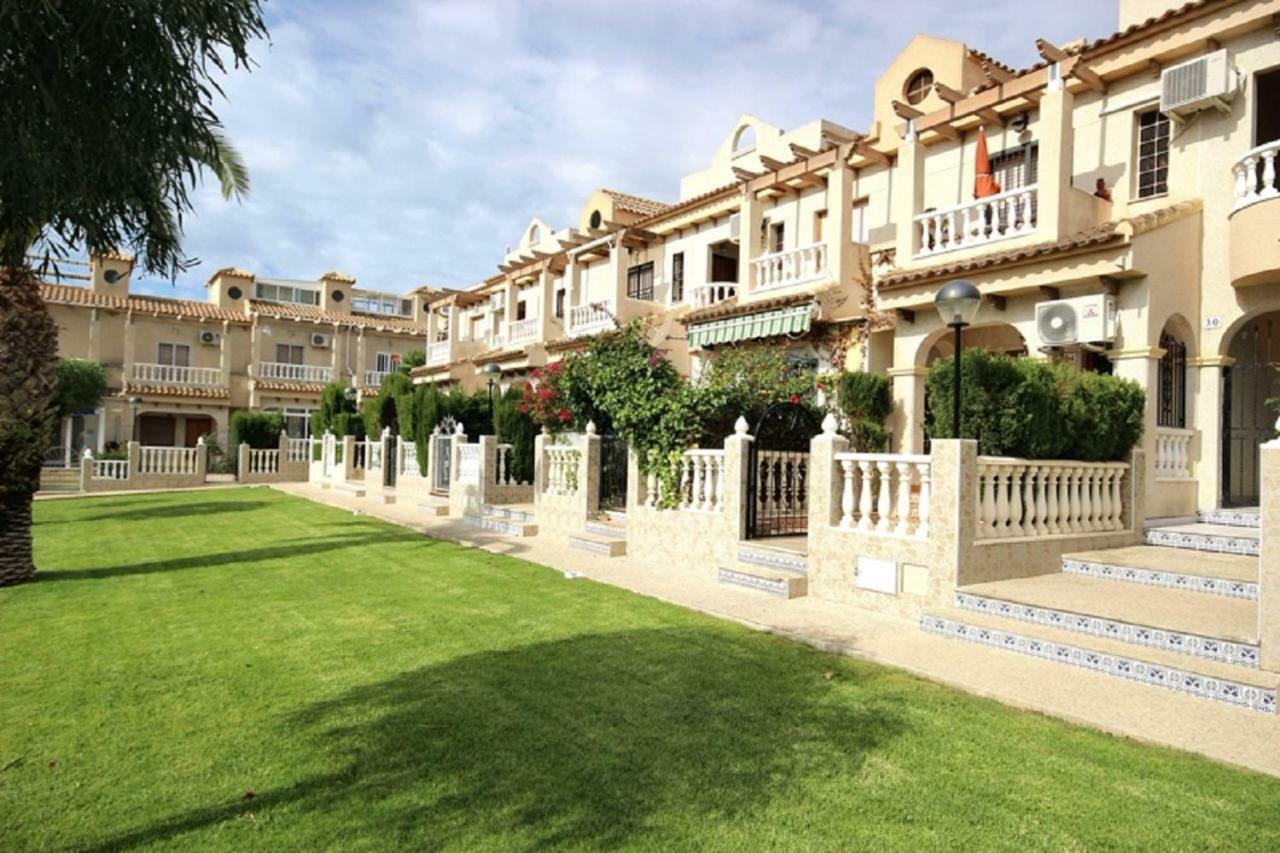 Bungalow Torrevieja Argonautas Exteriér fotografie